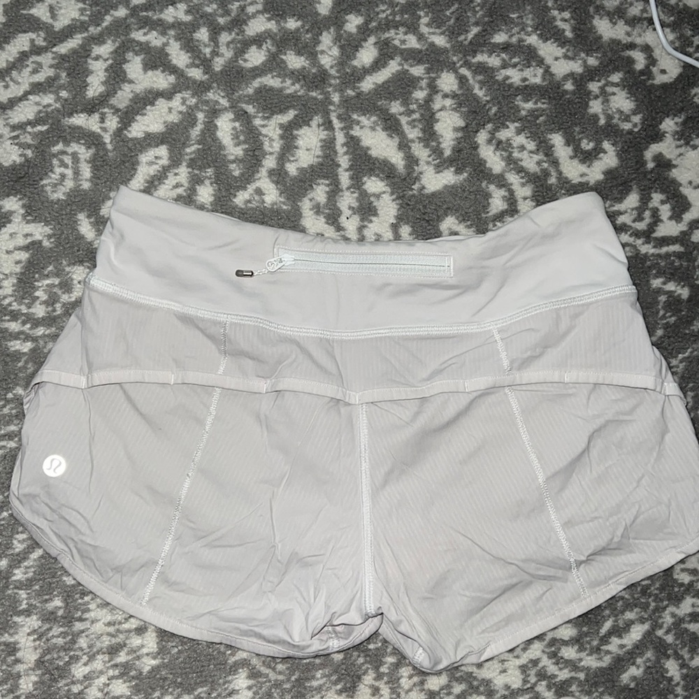 White lululemon shorts 3inch